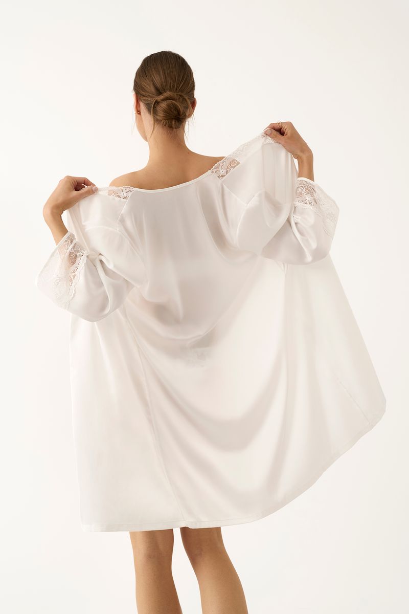 Bata kimono lencera Corya