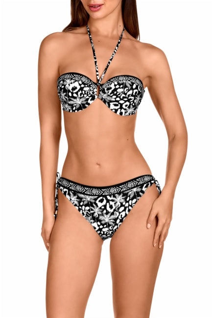 BIKINI DOLORES CORTES
