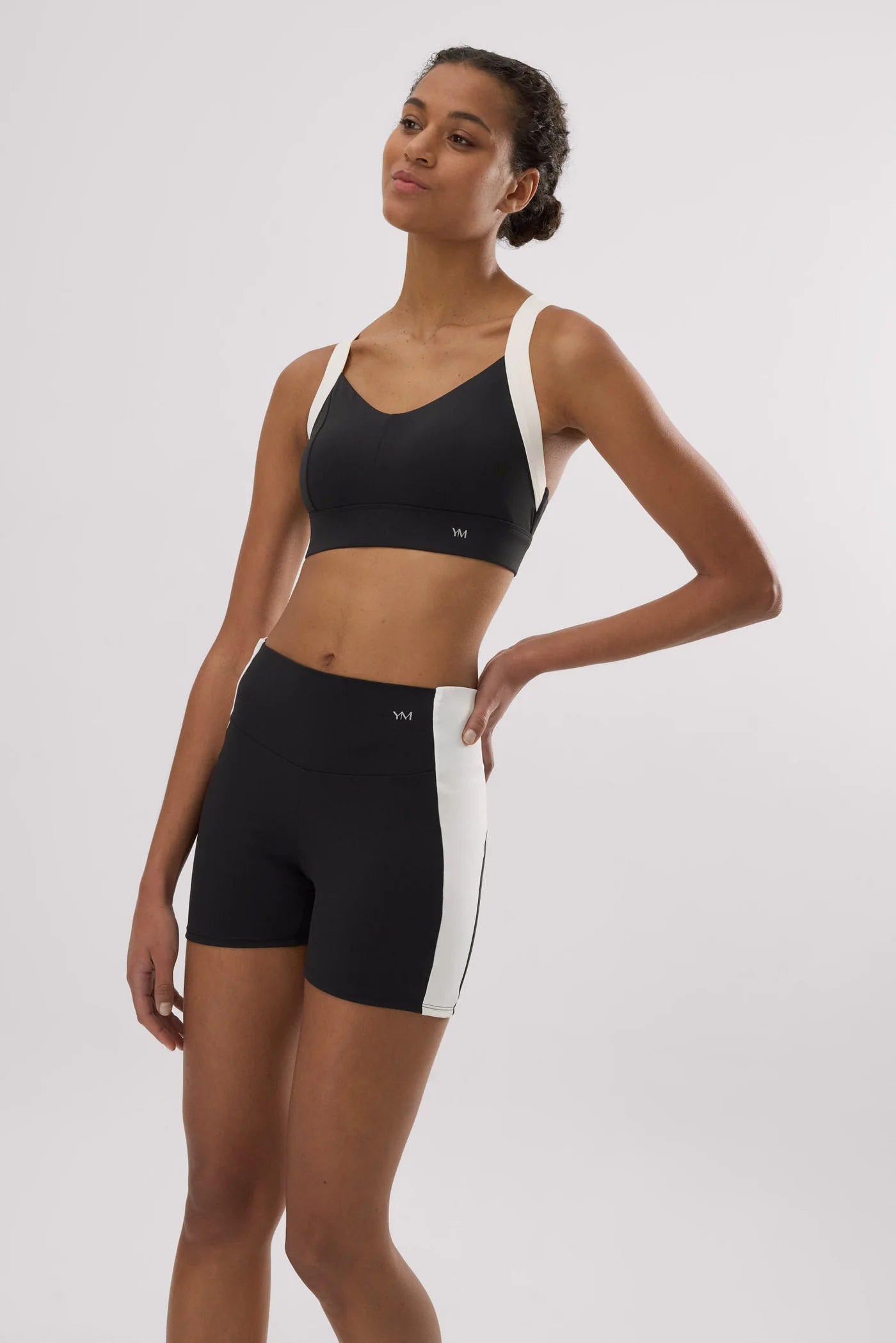 Leggings deportivos cortos efecto push-up