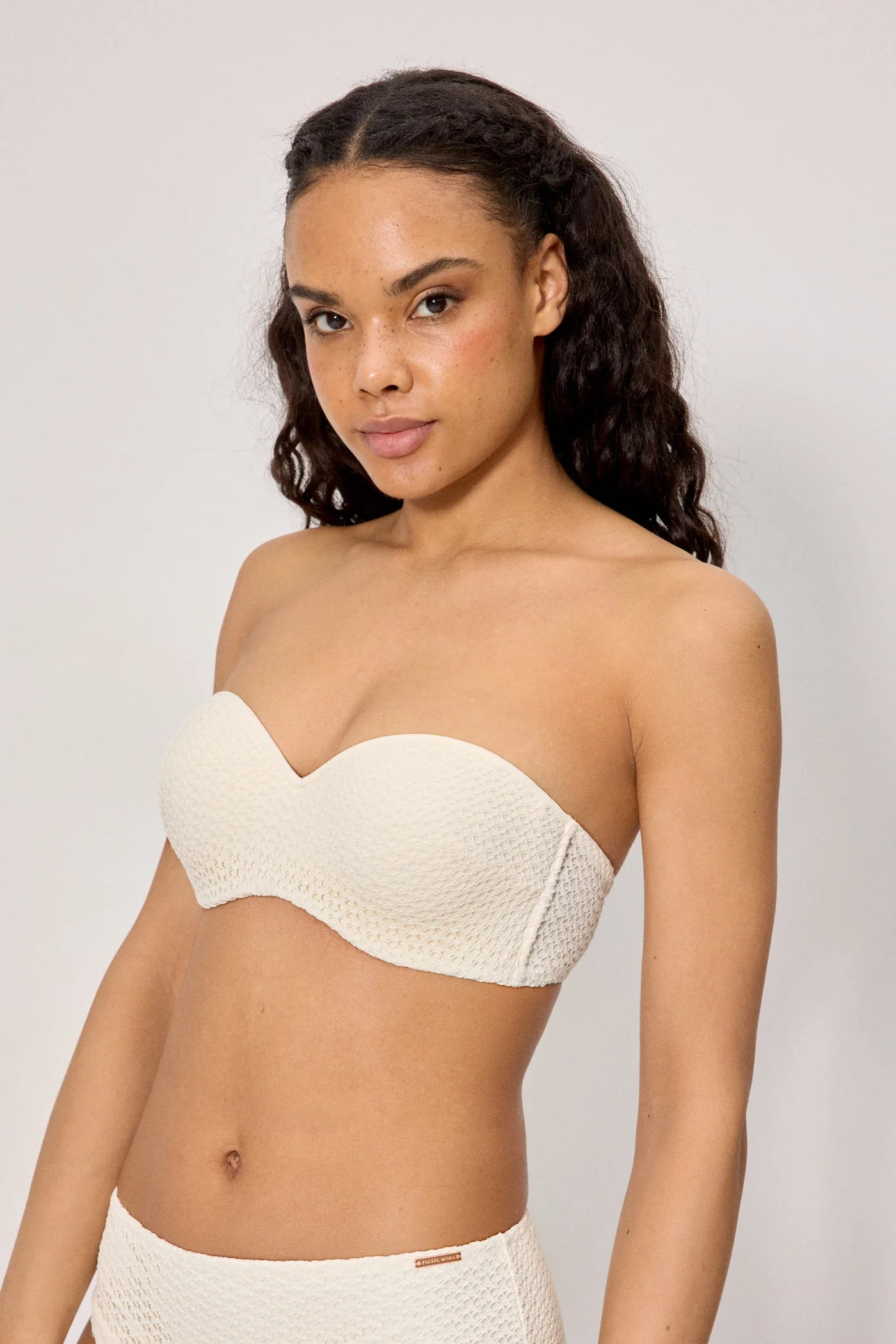 Top bikini bandeau tejido calado  copa C