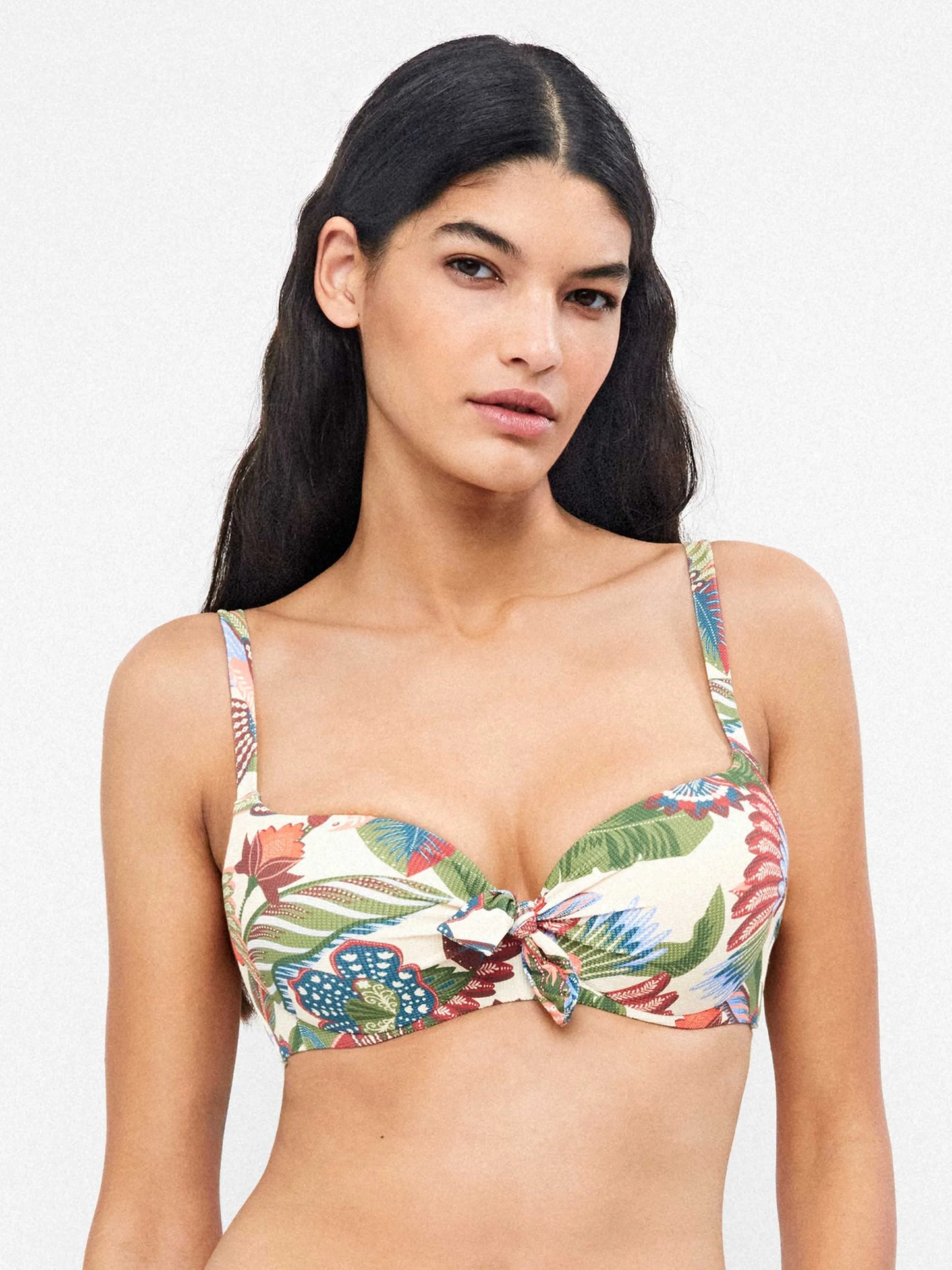 Top bikini capacidad estampado tropical con foam